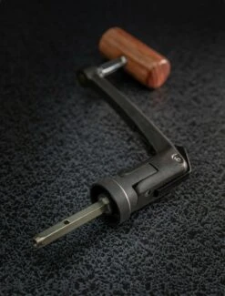 Daiwa Handle Emblem 35 / 45 -Aanbevolen Winkels Voor Visbenodigdheden daiwa handle emblem 35 45 2